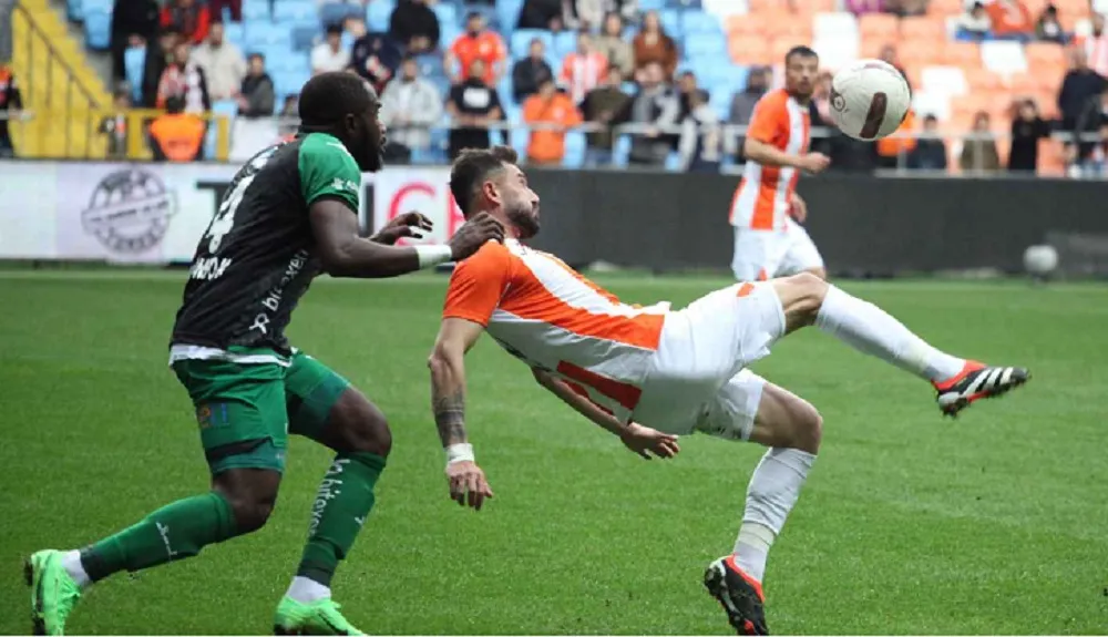 ADANASPOR SAKARYASPOR DOSTLUĞU 0-0