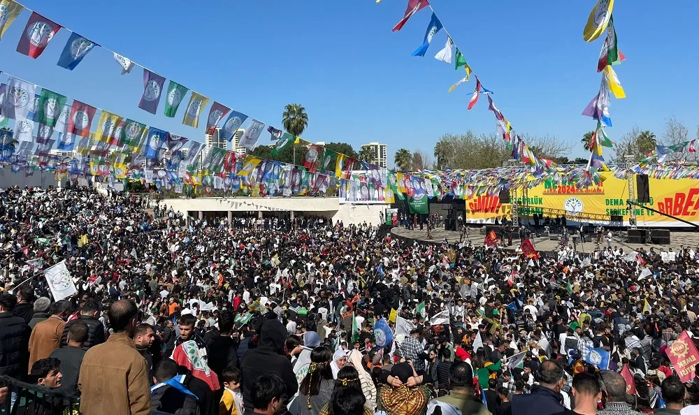 ADANA MİMAR SİNAN’DA NEVRUZ KUTLAMASI