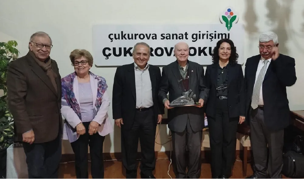 ÇUKUROVA ÖDÜLÜ TYS BAŞKANI ÖZYALÇINER’E VERİLDİ 