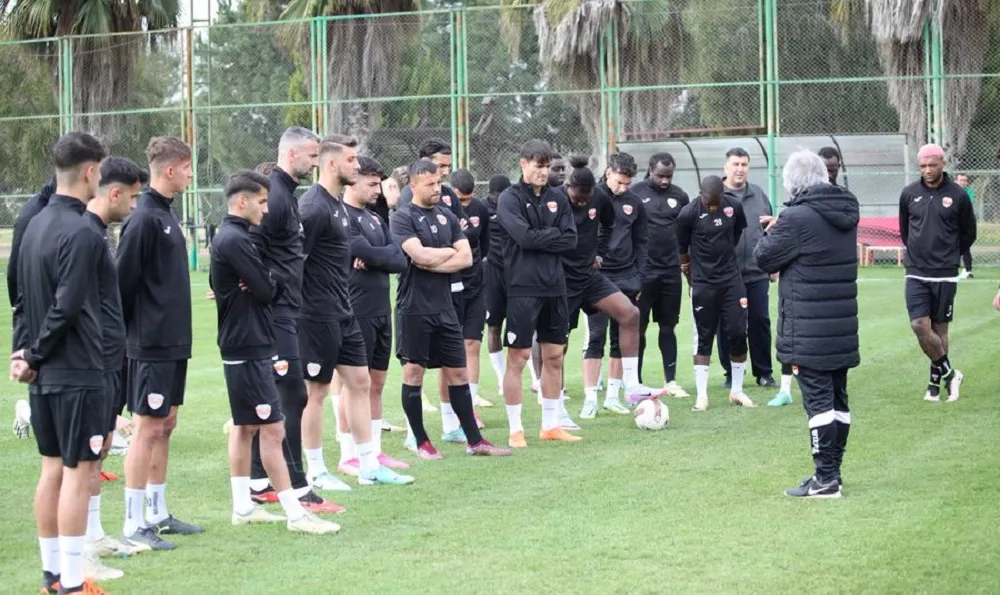 ADANASPOR SAKARYA’YA HAZIRLANIYOR