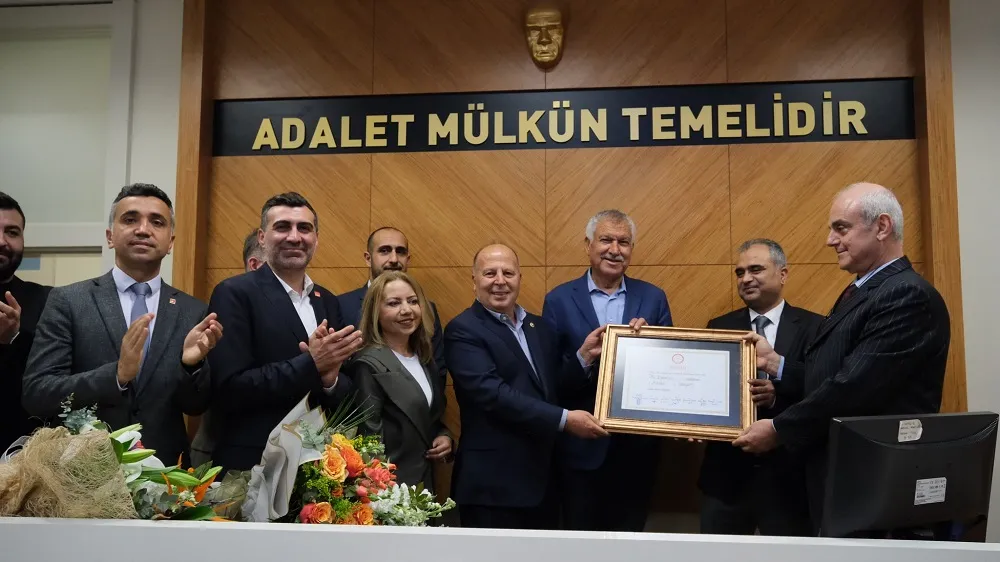 ALİ DEMİRÇALI MAZBATASINI ALDI