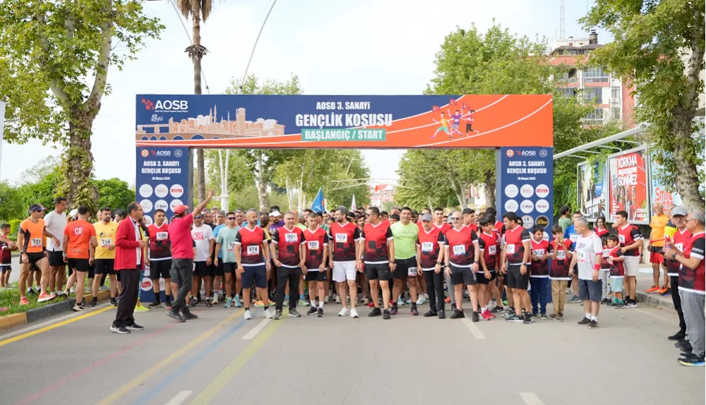 AOSB 3. SANAYİ GENÇLİK KOŞUSU YAPILDI