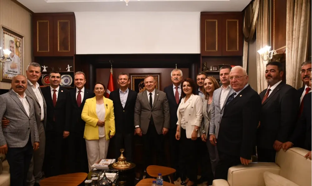KARALAR: ADANA ÖZGÜR, ADANA ÖZEL