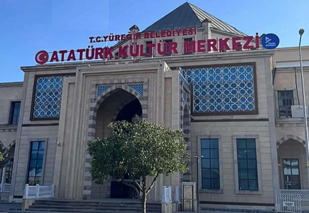 “ATATÜRK” ADI YAZILDI
