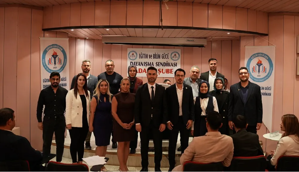 ÖĞRETMENLER YENİ BİR SENDİKA KURDU