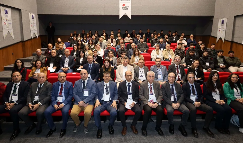 ADANA’DA MESLEKİ EĞİTİM KONFERANSI