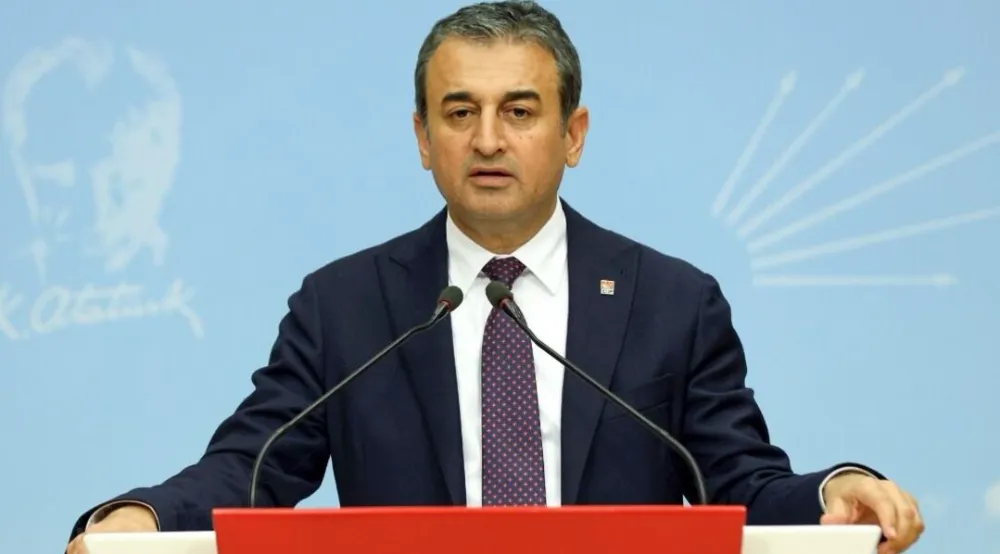 BURHANETTİN BULUT YERİNİ KORUDU