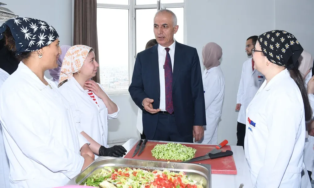 ADANA ESOB’DEGELECEĞİN USTALARI YETİŞTİRİLİYOR