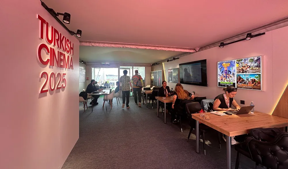 TÜRK SİNEMASI DÜNYA SAHNESİNDE