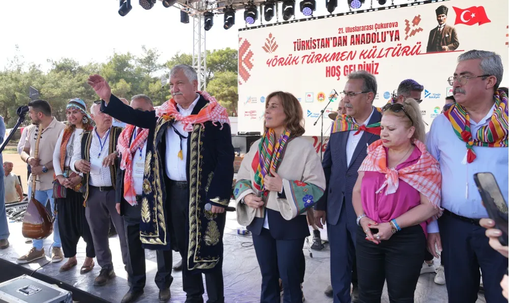 KARALAR, YÖRÜK KIYAFETİYLE TÜRKMEN ŞÖLENİ’NDE 