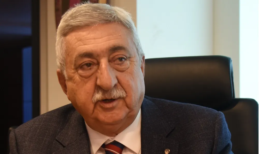 PALANDÖKEN, “ÜLKEMİZDE KAYITLI 970 BİN ÇOCUK İŞÇİ VAR”