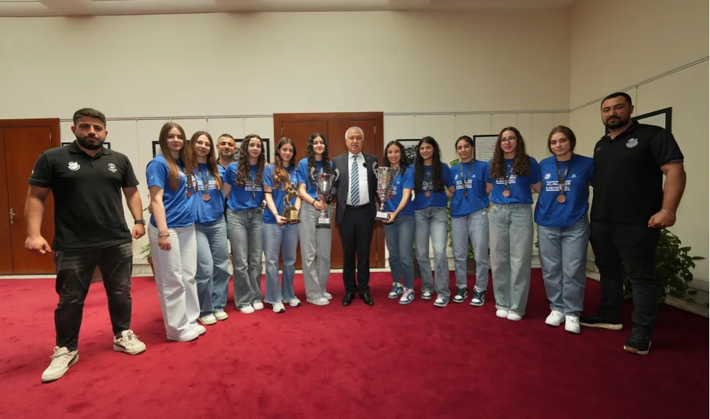 ABB U18 VOLEYBOLDE TÜRKİYE 3. OLDU