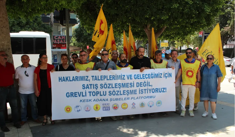 “TOPLU SÖZLEŞME TALEPLERİMİZDE ISRARCI, MÜCADELEDE KARARLIYIZ!”