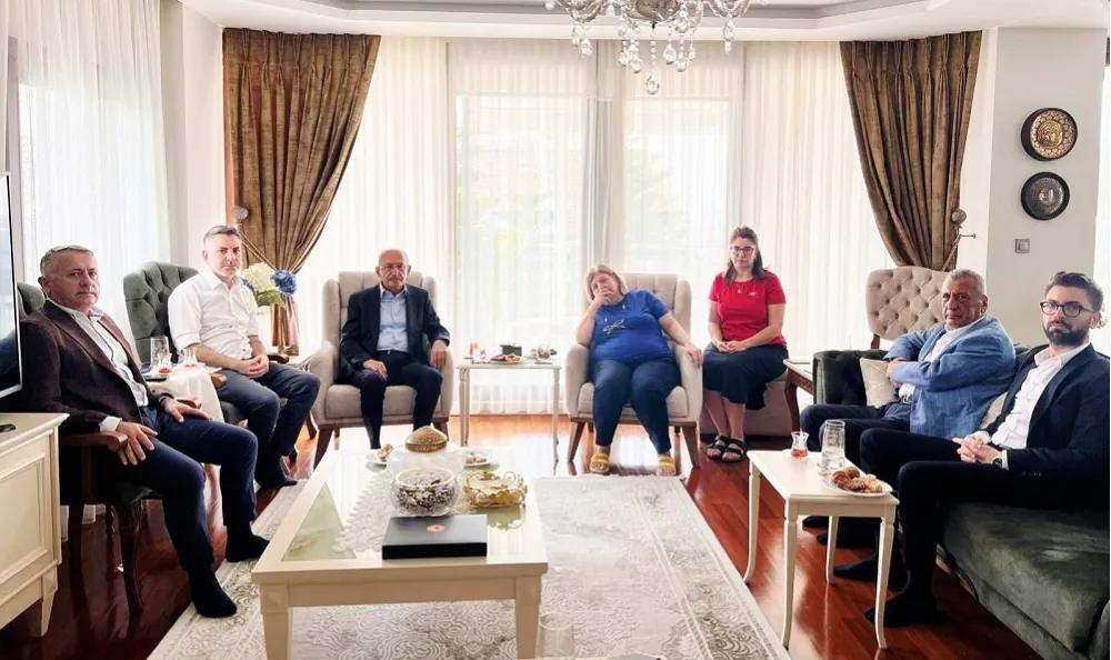 KILIÇDAROĞLU, ZEYDAN  KARALAR’INEVİNDE