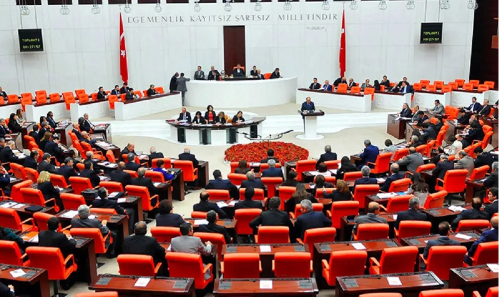 ADANA’DAN 5 VEKİL TBMM’DE KOMİAYONLARDA GÖREV ALMADI