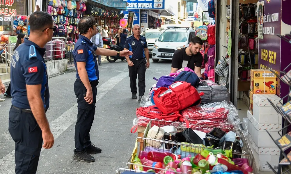 SEYHAN’DA KIRTASİYECİLERE DENETİM