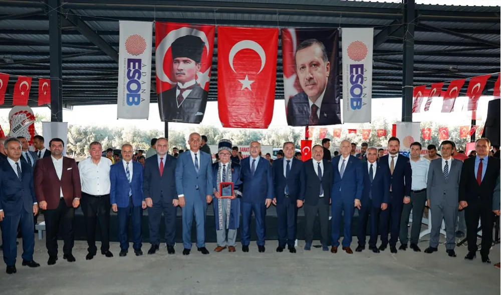 BERBER İLHAMİ UYGUNSÖZLÜ YILIN AHİSİ SEÇİLDİ