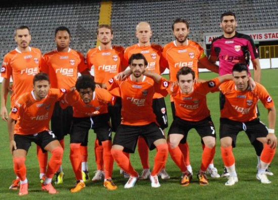 Adanaspor tek golle 3 puan aldı