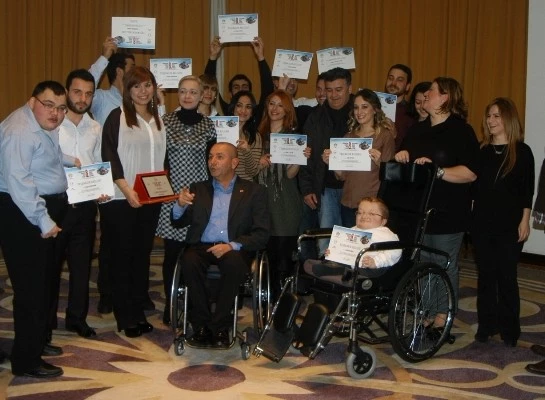 Engelli gönüllülerine Teşekkür belgesi