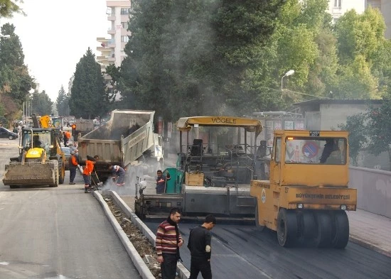 Gazipaşa asfaltlanıyor