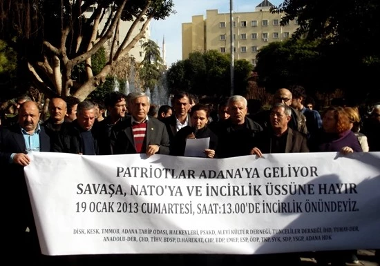 Patriotların gelmesini protesto ettiler