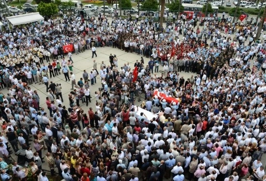 Komiser Mustafa Sarı Son Yolculuğuna Uğurlandı.