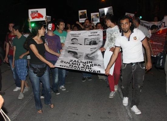 Adana’nın Taksim’i Atatürk Parkı