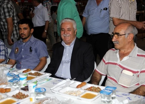 Arıkan’dan  Canlı yayında iftar