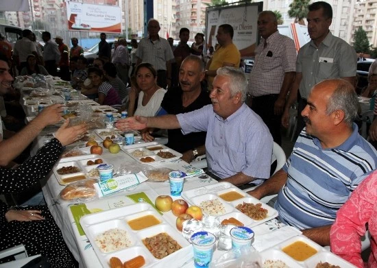 Çukurova iftar sofrası