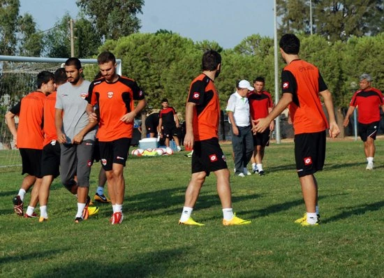 Adanaspor,  Manisa’ya  hazırlanıyor