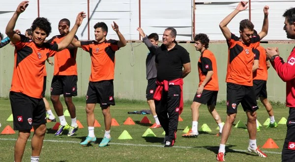 Adanaspor’dan çift antreman