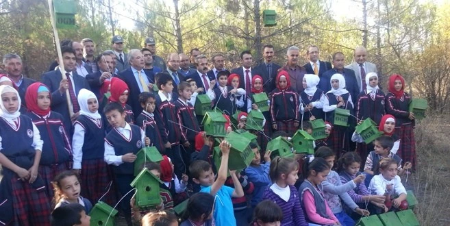 Aladağ’ın Kuşlarına  2000 Kafes