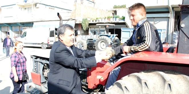 Barut: Çiftçi üvey evlat muamelesi görüyor