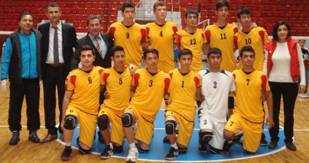 Fatih Terim Anadolu Lisesi  Adana Şampiyonu