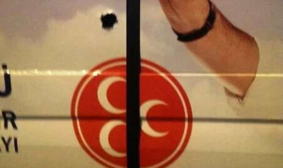 MHP Seçim Aracına Silahlı Saldırı