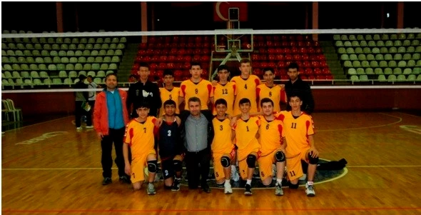 Fatih Terim Lisesi Voleybolda Grup Birincisi