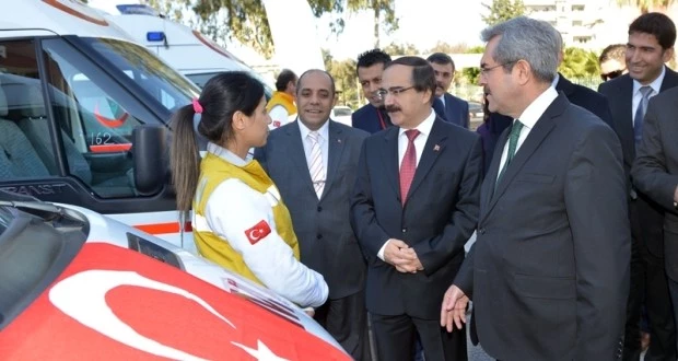 Adana’ya 12 Ambulans