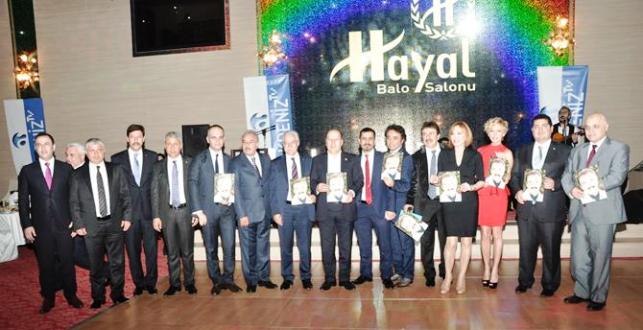akdeniz_tv_yilin_enleri_odul (3)