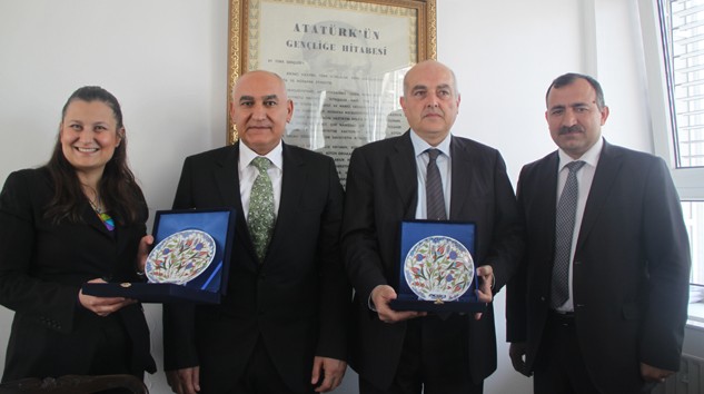 agid_ato_almanya_is_gezisi