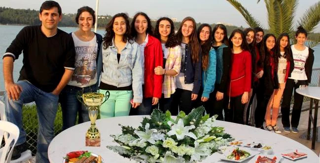 DSİ şampiyonluğu kutladı