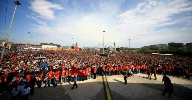 Grup Yorum’dan Bağımsız Türkiye Konseri 13