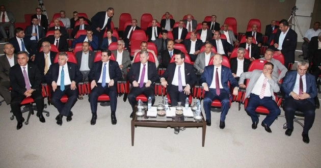 Adana Dünya kenti olma yolunda hızla ilerliyor