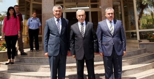 karalar-vali_kaymakam (2)