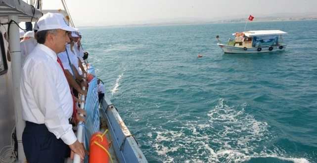 Denizler Temizleniyor