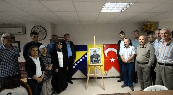 Adanalı Boşnaklar İzzetbegoviç’i unutmadı