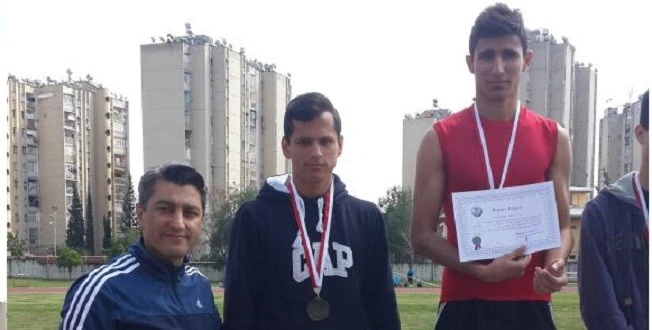 Atletizmde 3 Madalya