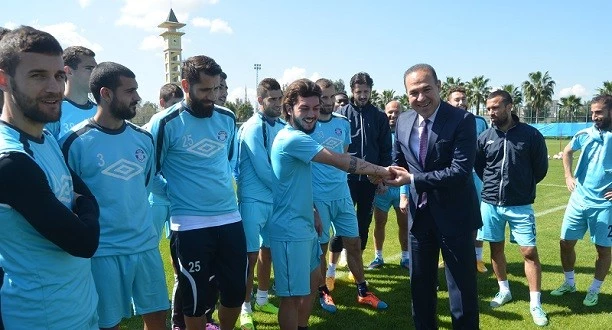 Demirspor’a Sözlü’den Moral