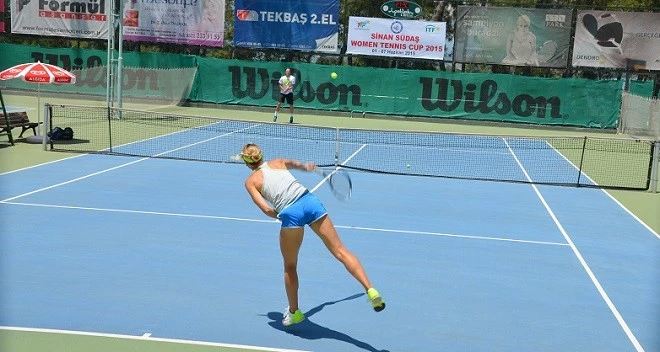 Adana’da Uluslararası Tenis Turnuvası