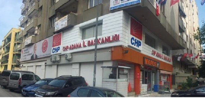 CHP Adana Kiralık Binasına Taşındı