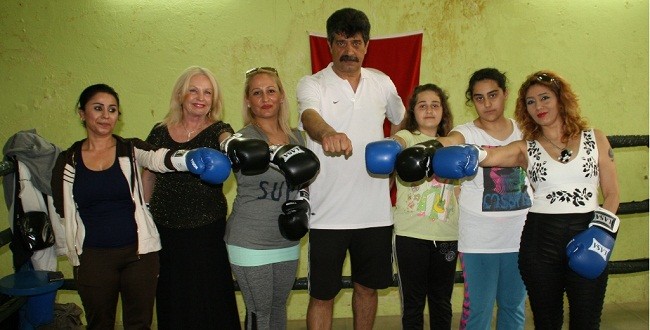 kadin_taciz_boks_ogreniyor (2)